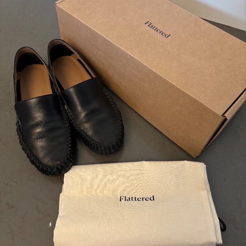 Flattered Bon Bon Loafers Size 6